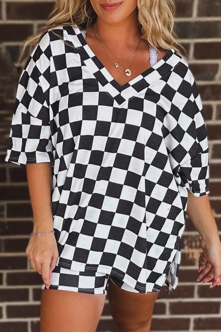 Black Checkered Pattern Tee and Shorts Plus Size Two Piece Set