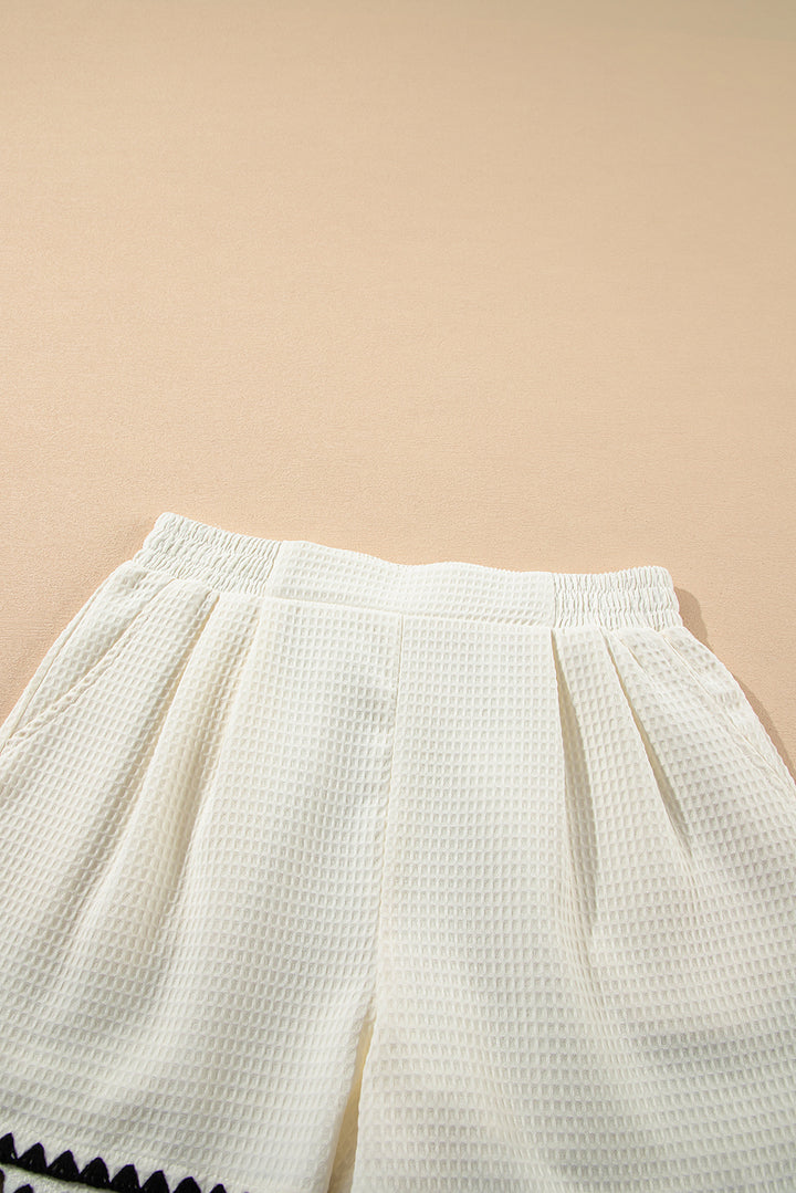 White Waffle Texture Contrast Ricrac Hemline Casual Shorts