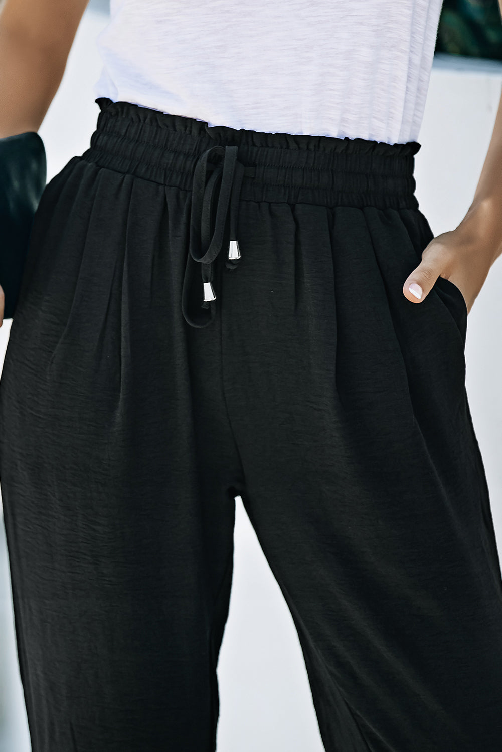 Black Solid Color Drawstring Smocked Waist Joggers